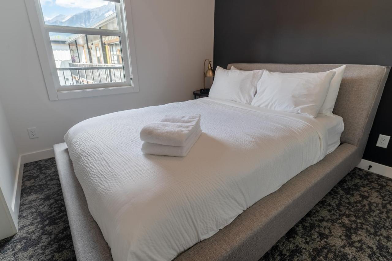 Basecamp Suites Canmore Exterior foto