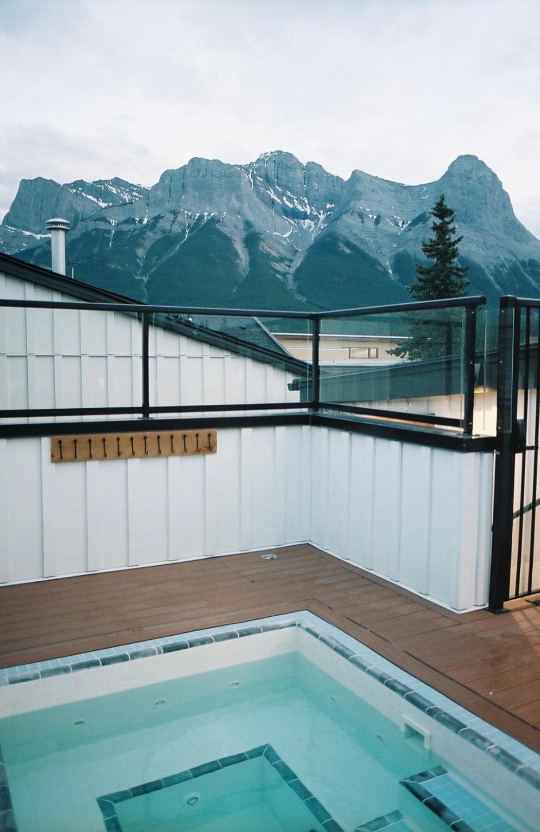 Basecamp Suites Canmore Exterior foto